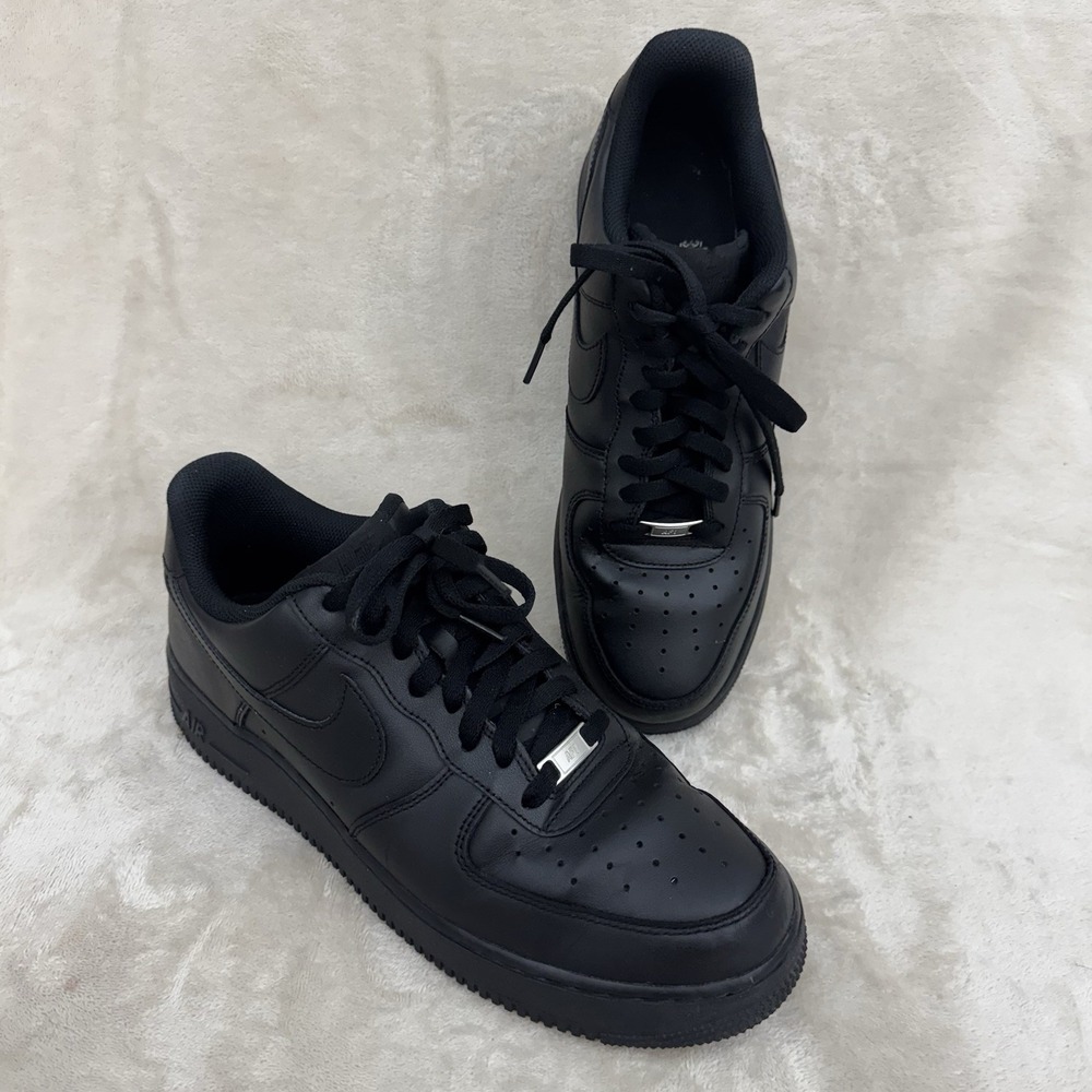 Nike Air Force 1 '07 Low Triple Black Men's 12 Leather Sneakers CW2288-001